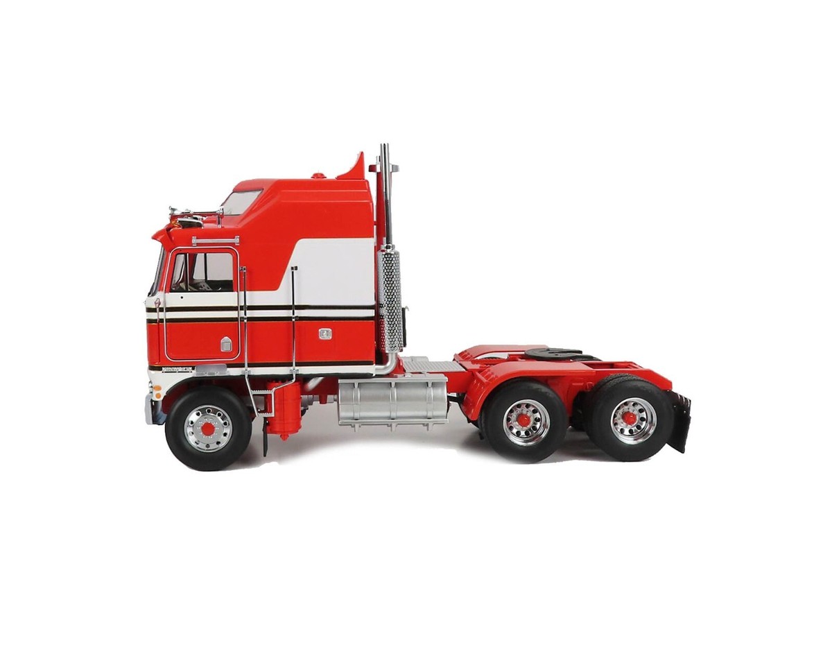 1976 KENWORTH K100 AERODYNE TRUCK & TRAILER RED & WHITE 1:18 1976 KENWORTH K100 AERODYNE TRUCK & TRAILER RED & WHITE 1:18