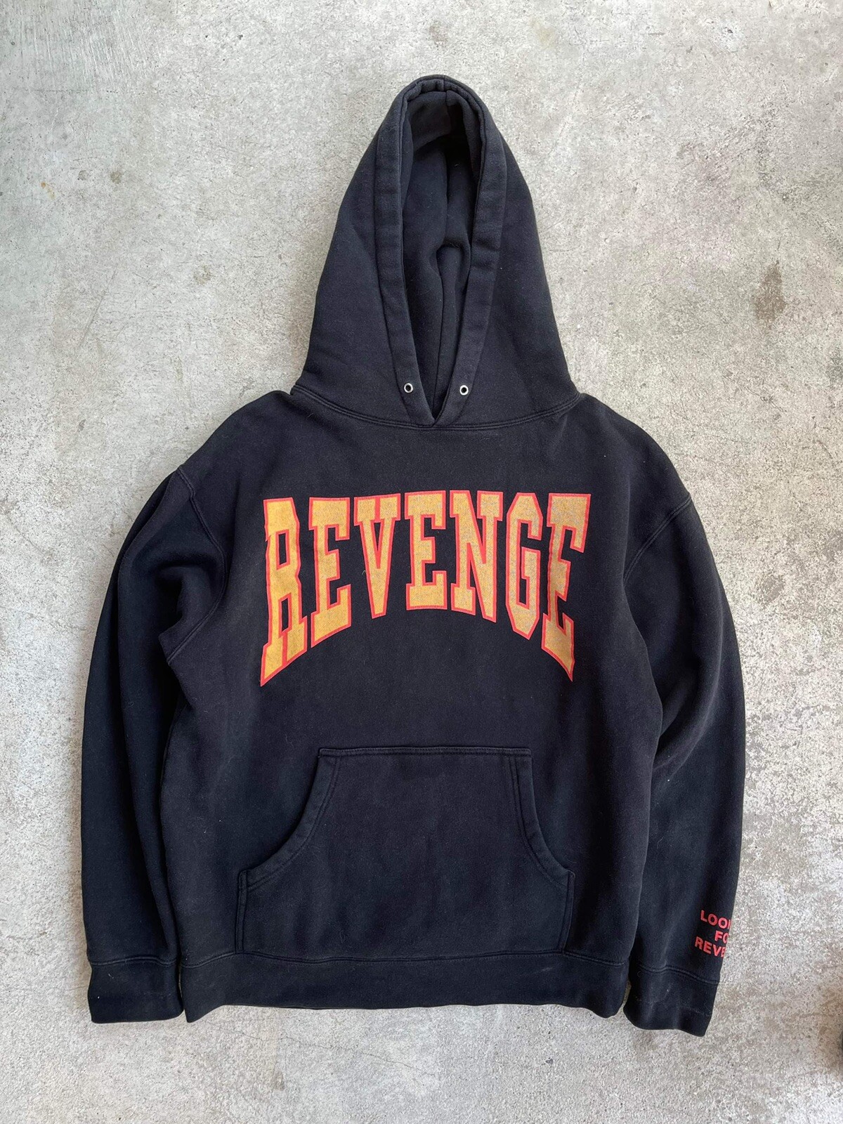 Black Merch Pullover Hoodie Sweatshirt 
