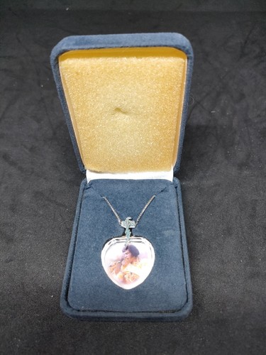 Elvis Presley Bradford Exchange Necklace