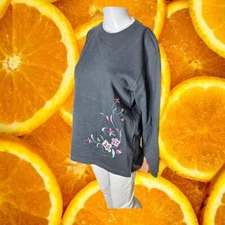 Blair Women's Black Better-Than-Basic Floral Embroidered Tunic Sweatshirt Size M