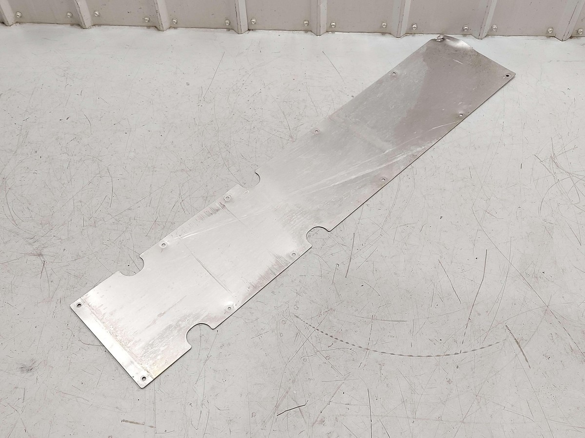 2021 MCLAREN GT SPLASH GUARD UNDERBODY TUNNE SKID PLATE *NOTE