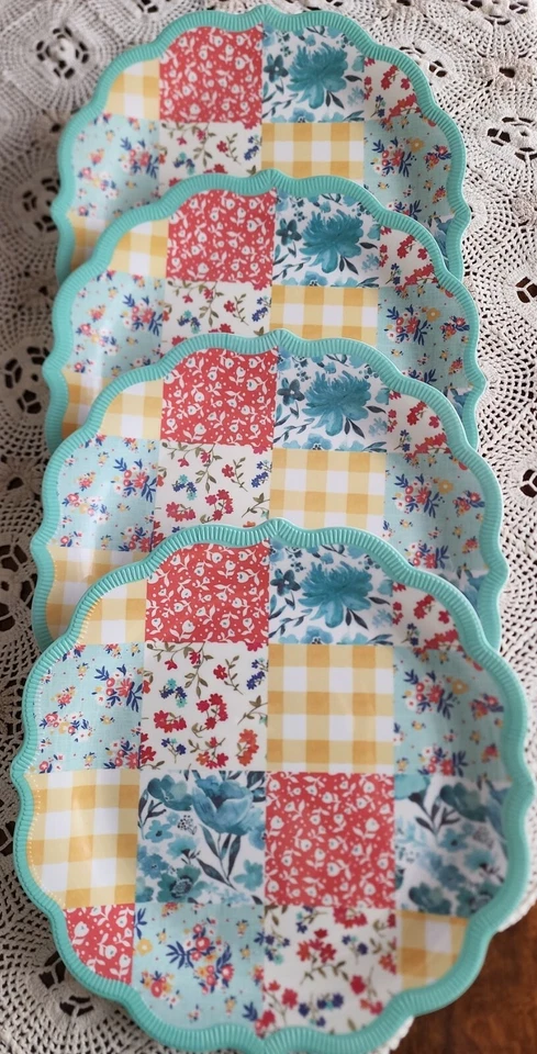 Cuatro (4) platos de cena de melamina de 10,7" para mujer pionera ~ verde azulado ~ retazos acolchados Foto 2 de 4