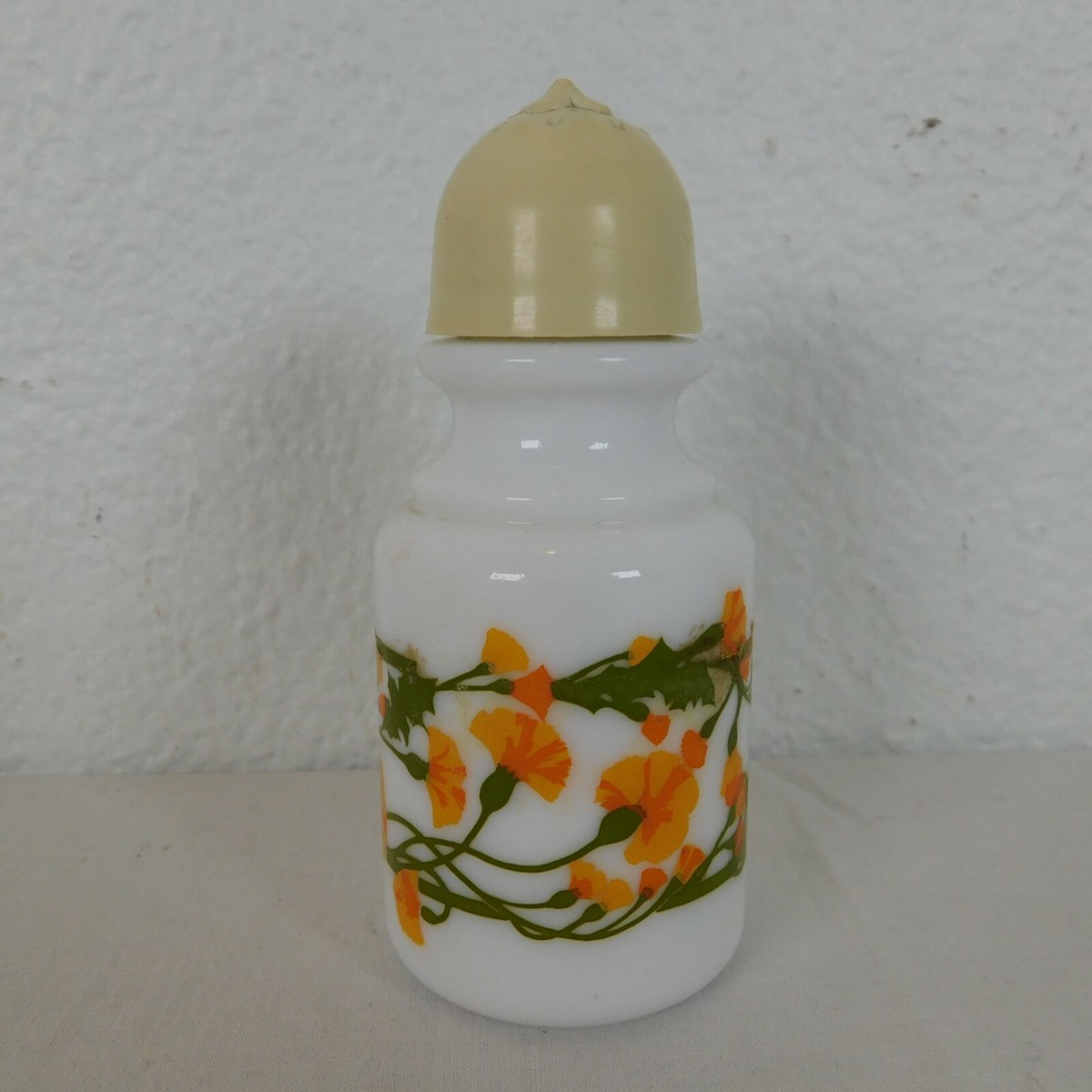 AVON Yellow/AVONシェーカー/MustarD/Pepper Avon Mustard Yellow Salt & Pepper Shakers - Etsy