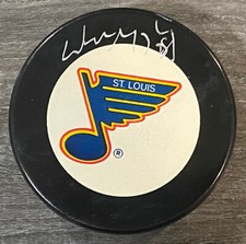 Wayne Gretzky Signed St Louis Blues Official Puck UDA Hologram Oilers Rangers