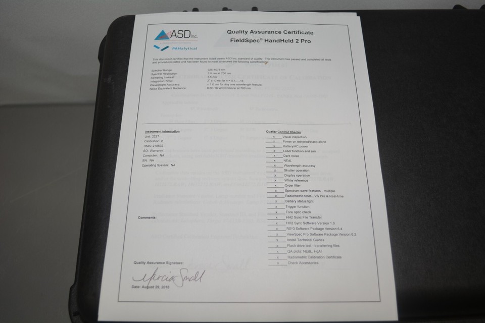 ^ ASD Analytical Spectral Devices FieldSpec Handheld 2 ...