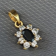 BIJOU - Très beau pendentif plaqué or et pierre #52