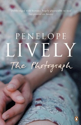 Penelope Lively | The Photograph | Taschenbuch | Englisch (2004) | Penguin
