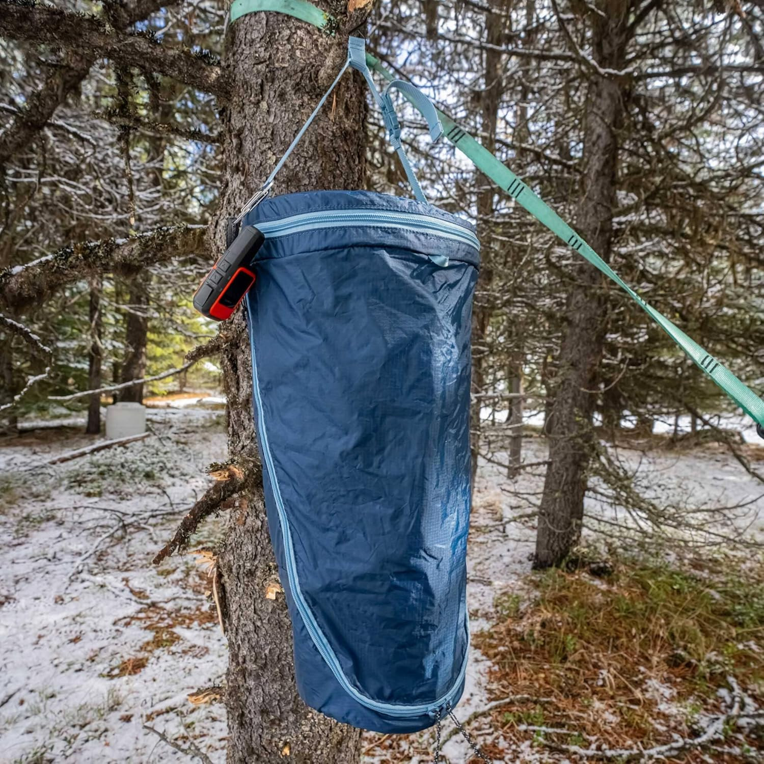 Adventure Shelf Small – 7L Compressible Hanging Organizer for Camping, Travel &