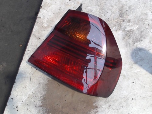 RÜCKLICHT RECHTS BMW 3 serie (E90) Sedan 325i 24V (N52-B25A) 2007 6937458