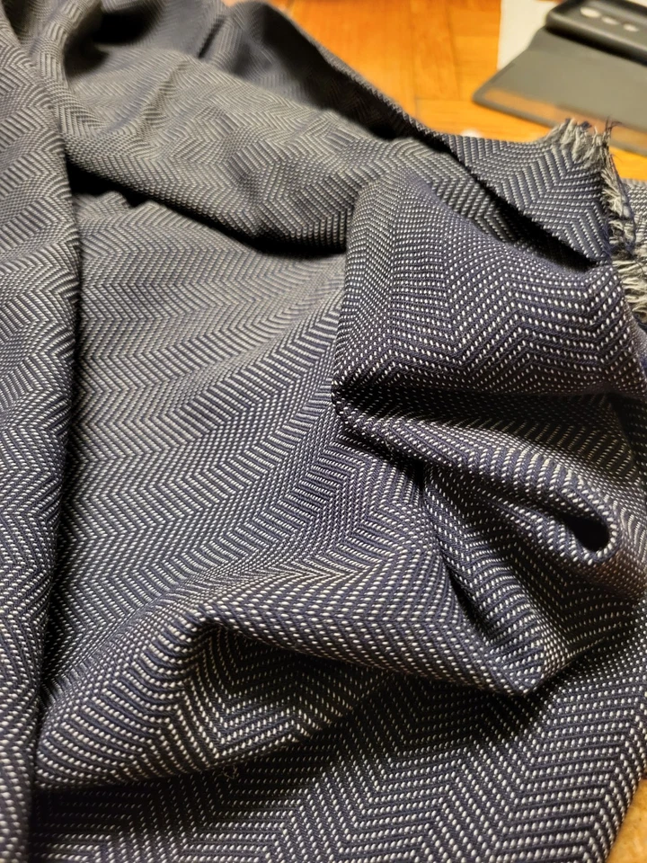Tela tejida de lana/rayón azul marino/gris, elegante 4 yardas, 11"X63" de ancho Foto 3 de 4