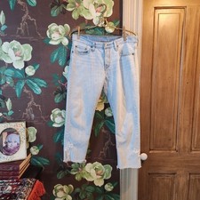 Levi  s Light Wash Straight Leg Jean Floral Embroidered Ankle W29 L26 100 Cotton
