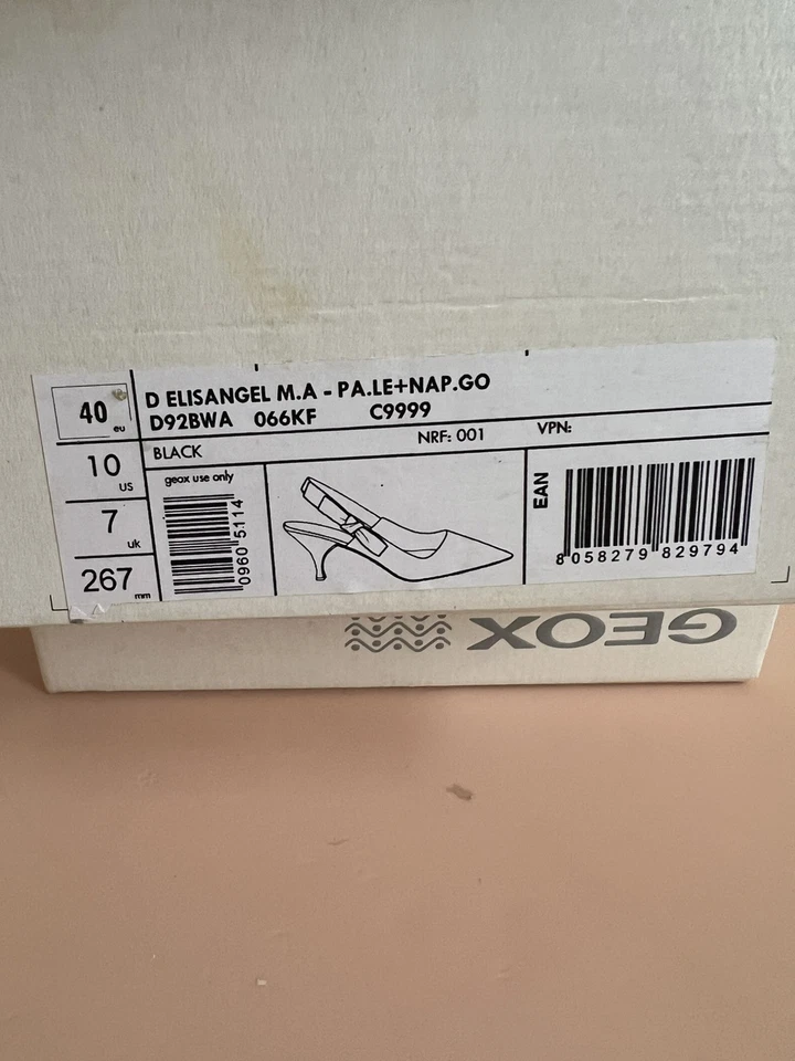 Zapatos de salón Geox para mujer de cuero negro talla 40 EUR 10 EE. UU. Foto 3 de 4