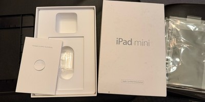 *BOX ONLY* iPad Mini 3rd Generation *BOX ONLY* 64 GB Space Gray