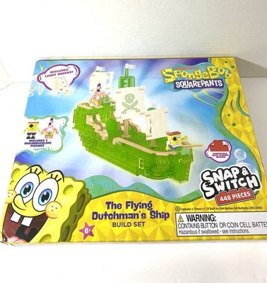 SpongeBob SquarePants Deluxe Flying Dutchman's Ship Snap & Switch Set