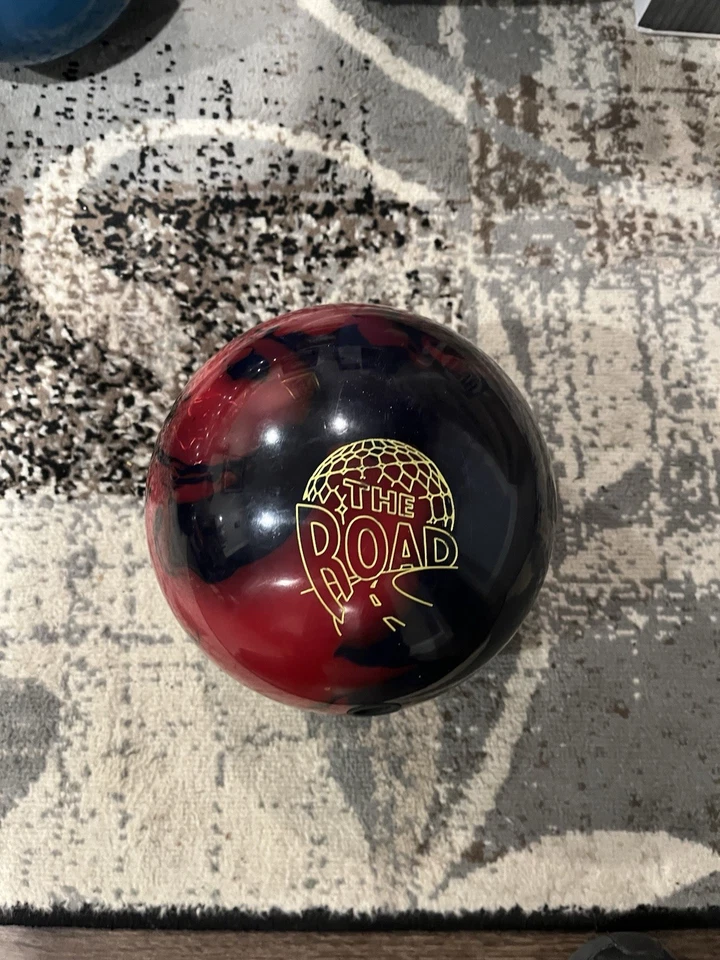 USED - Bowling Ball - 15lb Storm "THE ROAD" Single Drill - Image 2 of 3