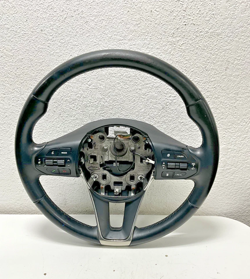 2017 Kia Sorento Steering Wheel Black K56130C6000 OEM*WORN OFF* — 第 2/4 张图片