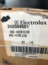 OEM frigidaire refrigerator water filter housing original part 242009601 h6f5