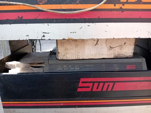Sun 1800 DGA 1997 Old School Diagnostics And Emmissions Machine - Picture 4 of 6
