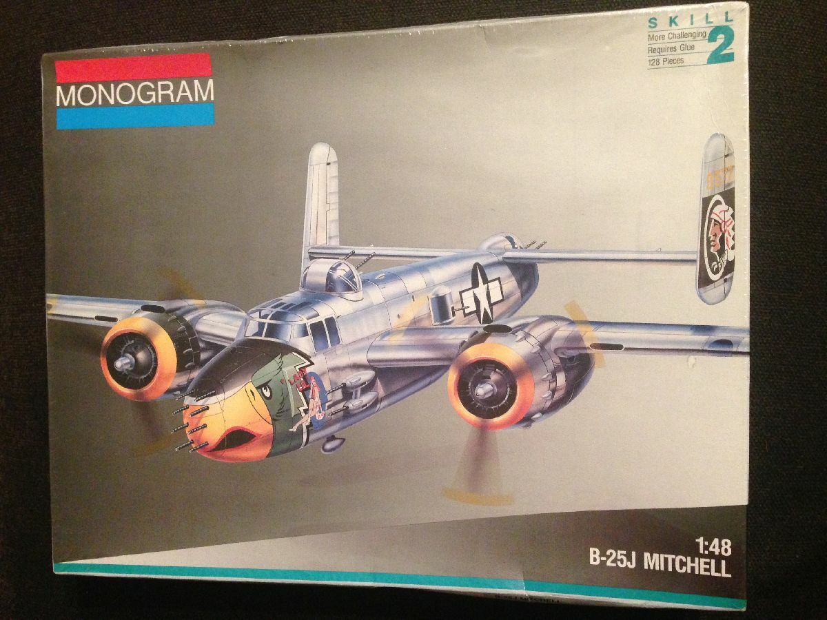 希少 1/48 モノグラム B-25J MITCHELL Amazon.com: Monogram 1:48 B-25J Mitchell Model Airplane