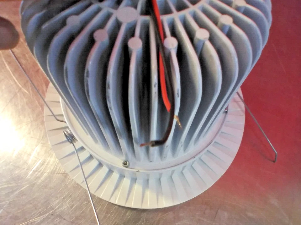 Philips Capri CRL6K-G2-10-27K, 5" LED Downlight Empotrado, 120V, Blanco, Retrofit Foto 4 de 4