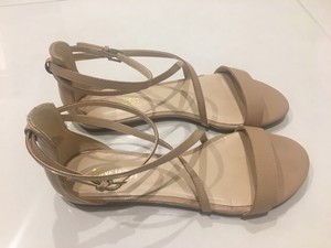 nine west tan sandals