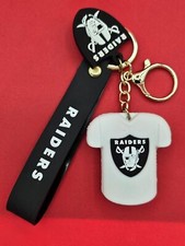 OAKLAND RAIDERS KEYCHAIN WITH DETACHABLE WRISTBAND NEW