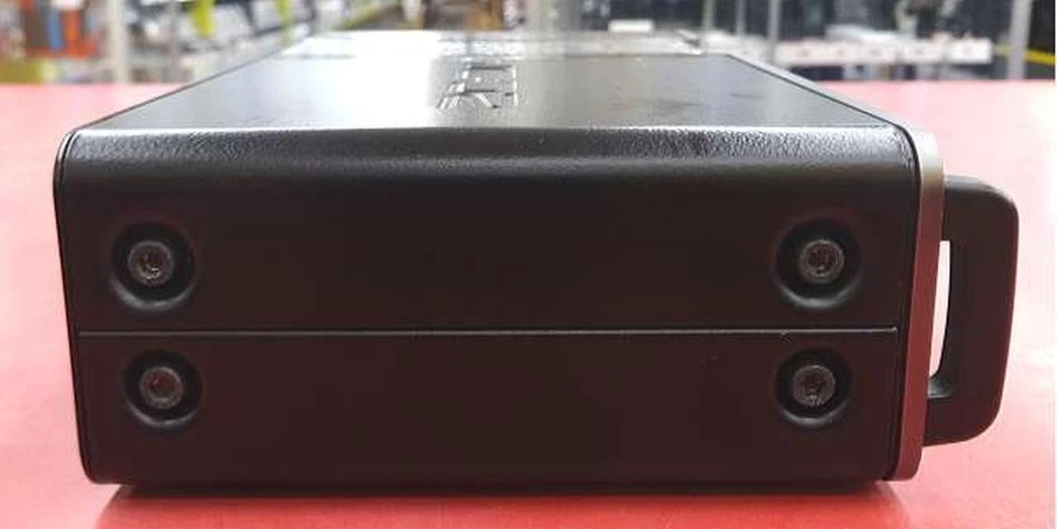 Zoom UAC-2 USB 3.0 Audio Interface 2-In/2-Out 24bit/192kHz XLR/TRS MIDI I/O - Image 3 of 4