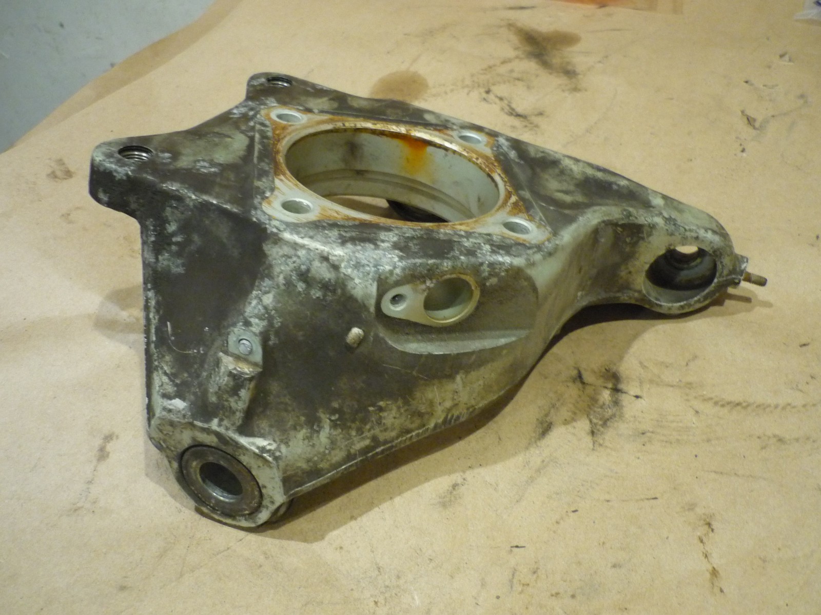 Ferrari 456 GT  - LH Front Steering Knuckle/Hub Holder  P/N 153209