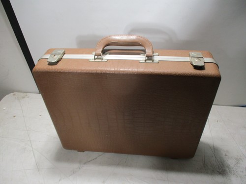 m92 ) Vtg Doscosil Gun Guard Hard Case 18" x 14" x 5"  Brown Alligator Pattern