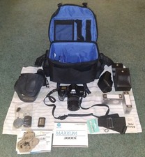 Minolta Maxxum 3000i SLR Film Camera with Accessories - Works