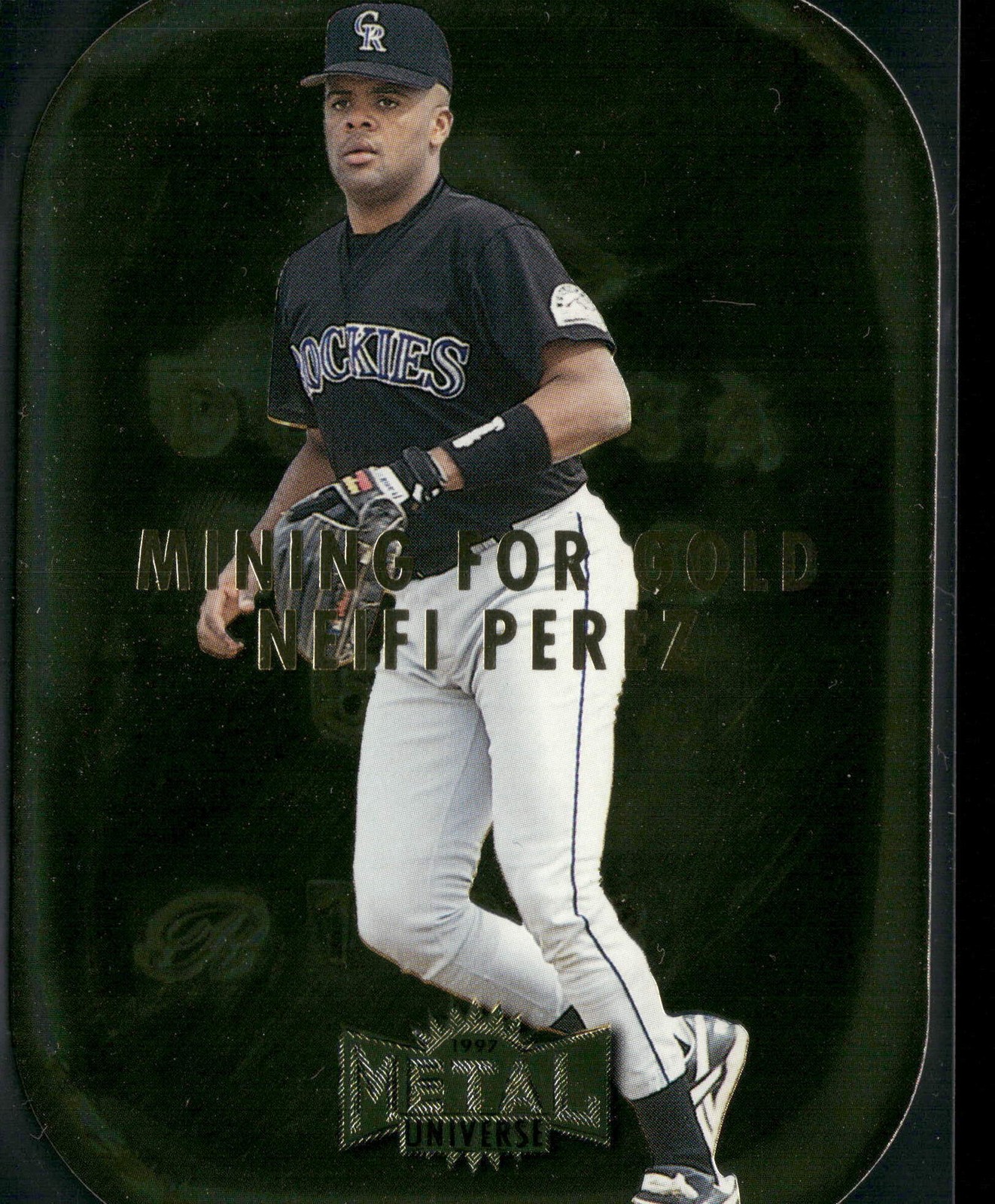 1997 Metal Universe #8 Neifi Perez Mining for Gold