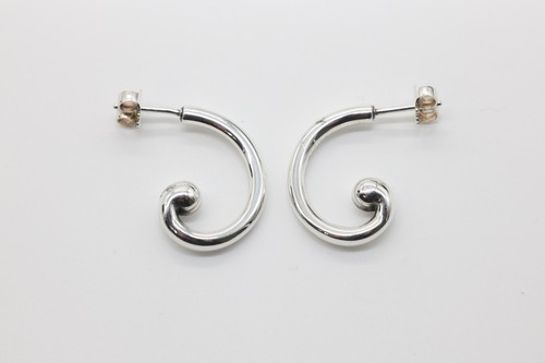 James Avery Retired Sterling Silver Charm Holder Earrings Pre Owned