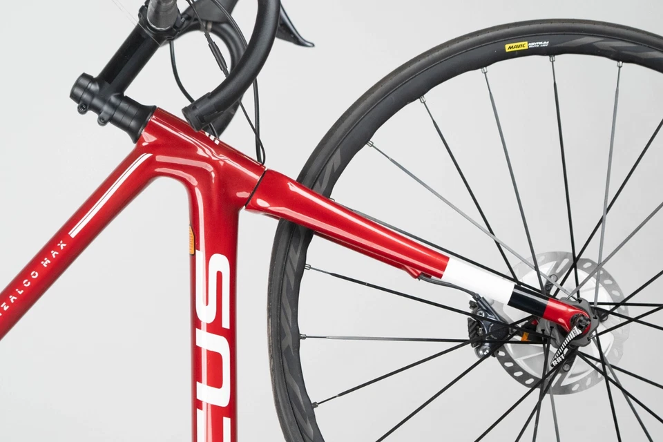 НОВЫЙ ИЗ СТАРЫХ ЗАПАСОВ FOCUS IZALCO MAX DISC ULTEGRA DI2 2018 11-СКОРОСТНОЙ ДОРОЖНЫЙ ГОНОЧНЫЙ ВЕЛОСИПЕД SHIMANO - Изображение 3 из 4