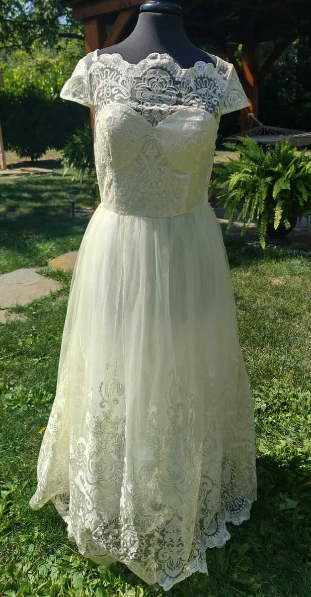 CHI CHI LONDON Elegant Lace Dress Ivory Cream Size US 12 Cap