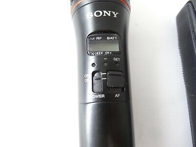 Sony UHF Tuner WRR-810 w/ Wireless Microphone WRT-810A Sony UHF Tuner WRR-810 w/ Wireless Microphone WRT-810A