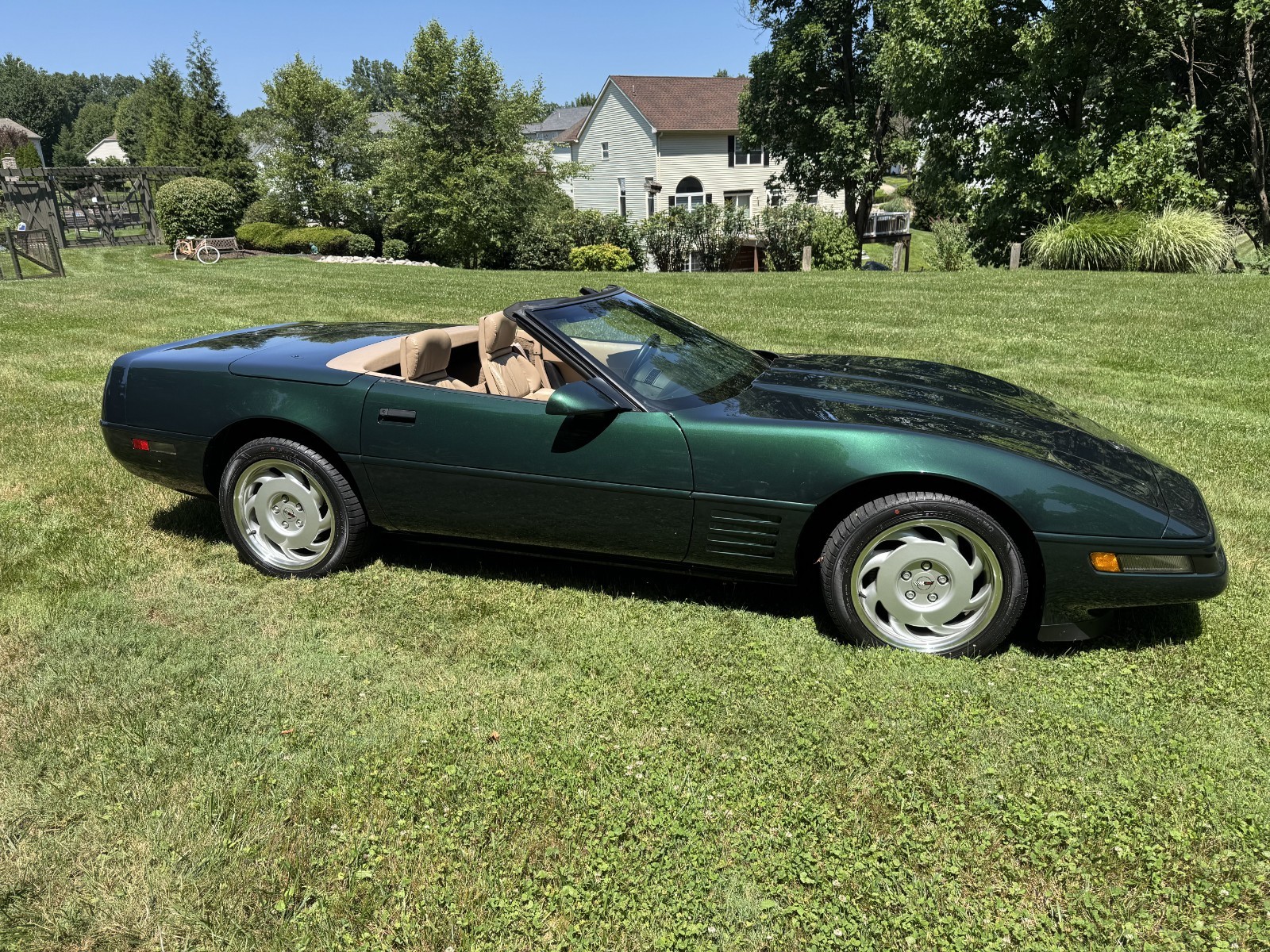 1992 Green Chevrolet Corvette   | C4 Corvette Photo 3