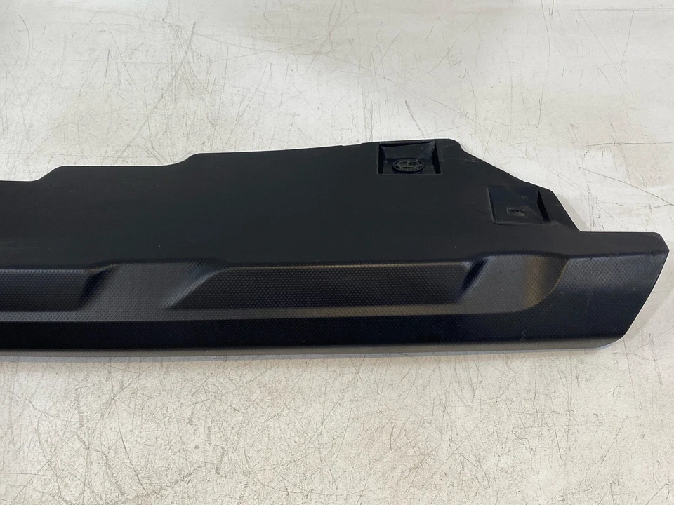 Protector de cubierta de cenefa inferior para parachoques trasero Subaru Outback 2020-2024 OEM Foto 3 de 4