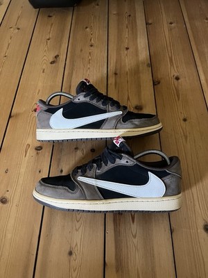 Nike Air Jordan 1 Low Travis Scott Mocha OG US8.5 EU42