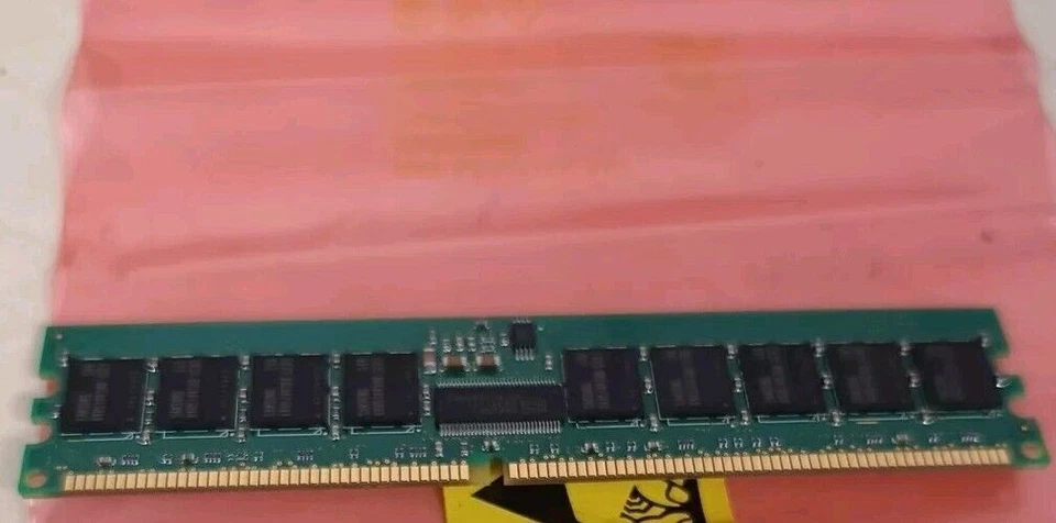 1GB Samsung M312L2923BG0-CB3 PC2700R 333MHz DDR1 184-Pin ECC RAM Server Memory - Image 2 of 2