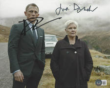 DANIEL CRAIG JUDI DENCH SIGNED JAMES BOND 007 8x10 SKYFALL MOVIE PHOTO BECKETT