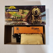 Athearn HO Scale ATSF Santa Fe El Capitan Boxcar Kit Vintage w/ Box & Parts