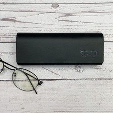 Stylish MultiColor AntiPressure Glasses Storage Case for Campus Travel