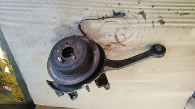 2005-2009 Subaru Legacy Outback Rear RH Right Spindle Knuckle Trailing Arm