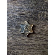 Pokemon Tentacool No.072 Metal Tomy Battle Coin Collectible Japan Nintendo