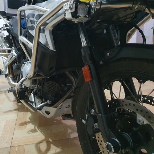 Black Speaker Horn Grille Cover Guard Protector For BMW F750GS F850GS 2018-2023 - Picture 8 of 8