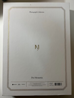 IZ*ONE KIM MINJU [Pro Memoria] Autographed Signed Photobook Rare