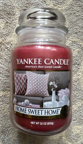 YANKEE CANDLE HOME SWEET HOME 22 OZ CANDLE Black Band HTF - Picture 1 of 7