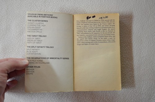 3x Vintage Piers Anthony Novels Bearing An Hourglass, T.A.R.O.T & The Colour... - Picture 7 of 11
