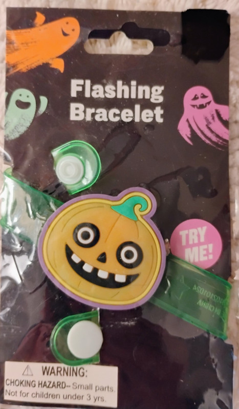 Halloween Pumpkin Light Up Flashing Bracelet 3 Different Blinks Jack O Lantern