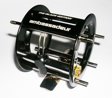 ABU 6500 PRO ROCKET BLACK EDITION LEVELWIND CAGE WITH ABEC 9 HYBRID BEARING